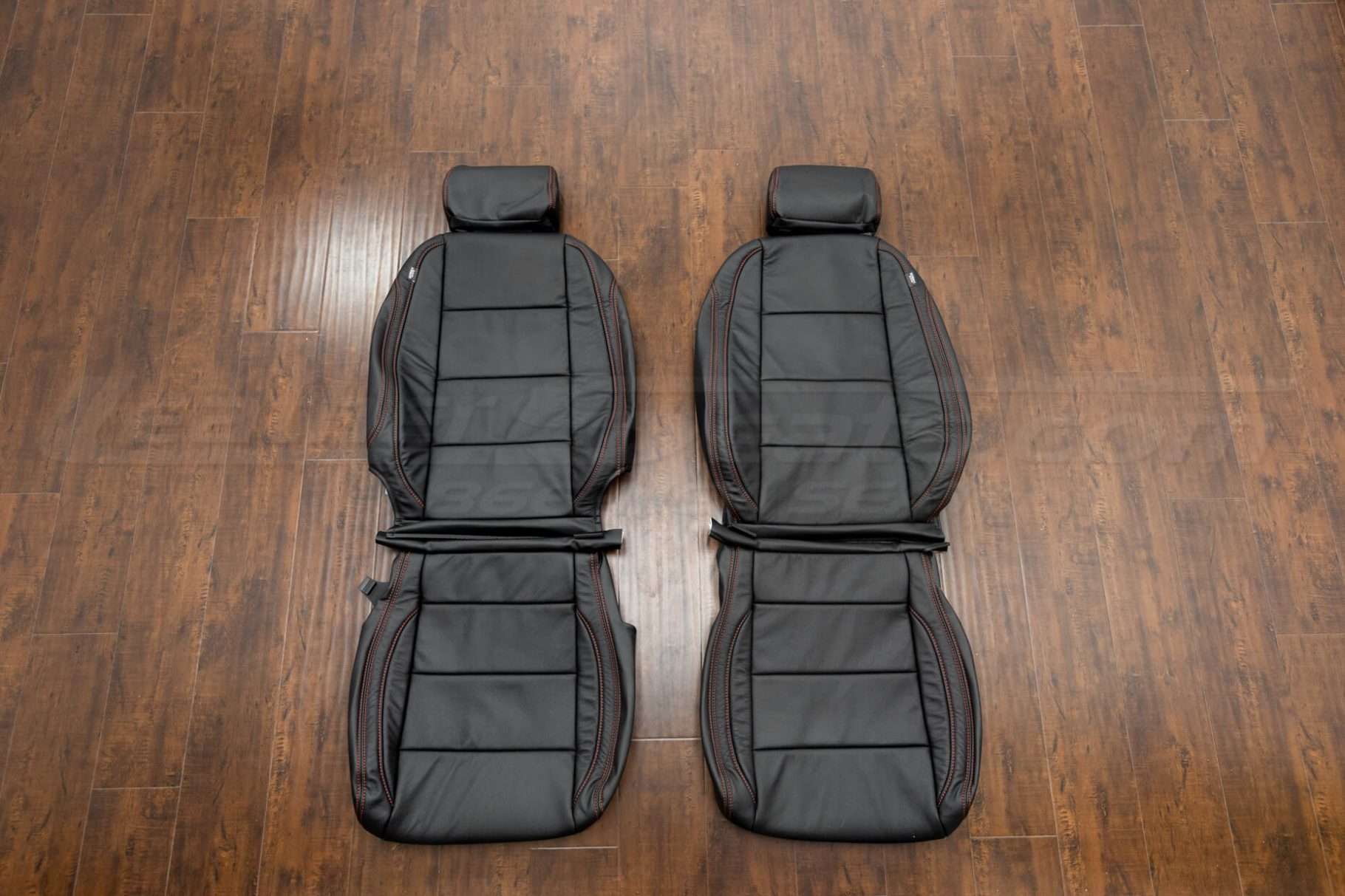 2006-2008 Volkswagen Jetta Leather Kit - Black - Front seat upholstery