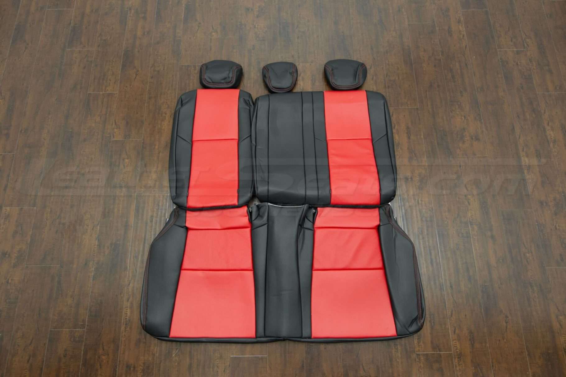 Honda Civic Leather Kit - Black & Bright Red - Rear seats