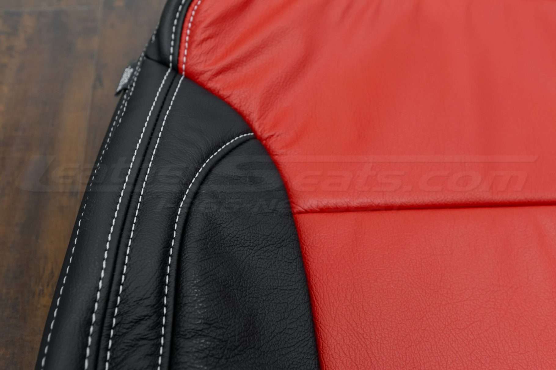 2014-2018 Chevrolet Silverado Leather Kit - Black & Bright Red - Backrest side doublestitching close up