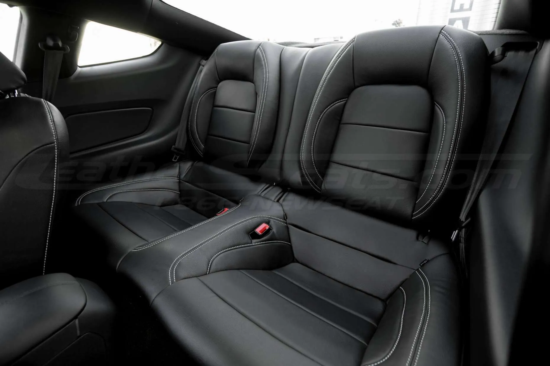 Ford Mustang Leather Seats - Black - Rear seats