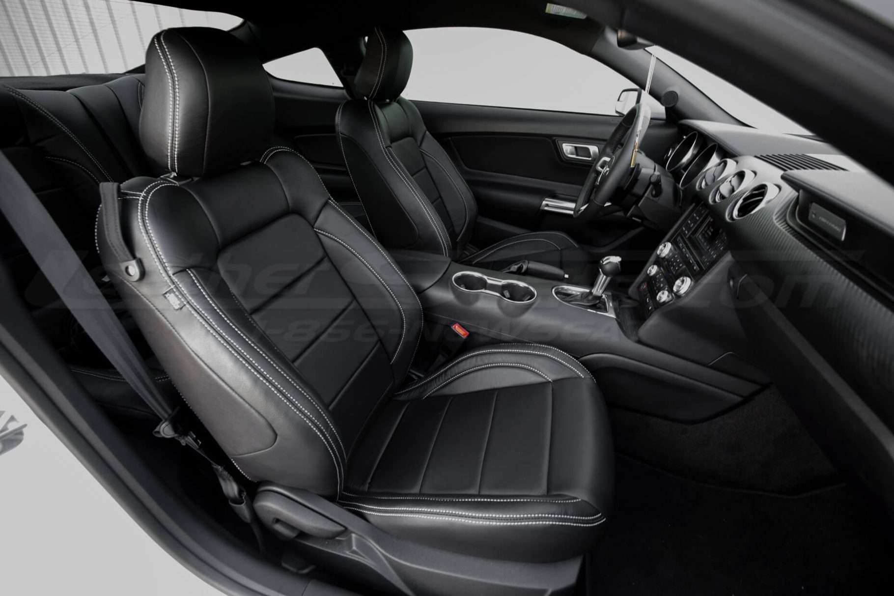 Ford Mustang Leather Seats - Black - Front interior passenger side