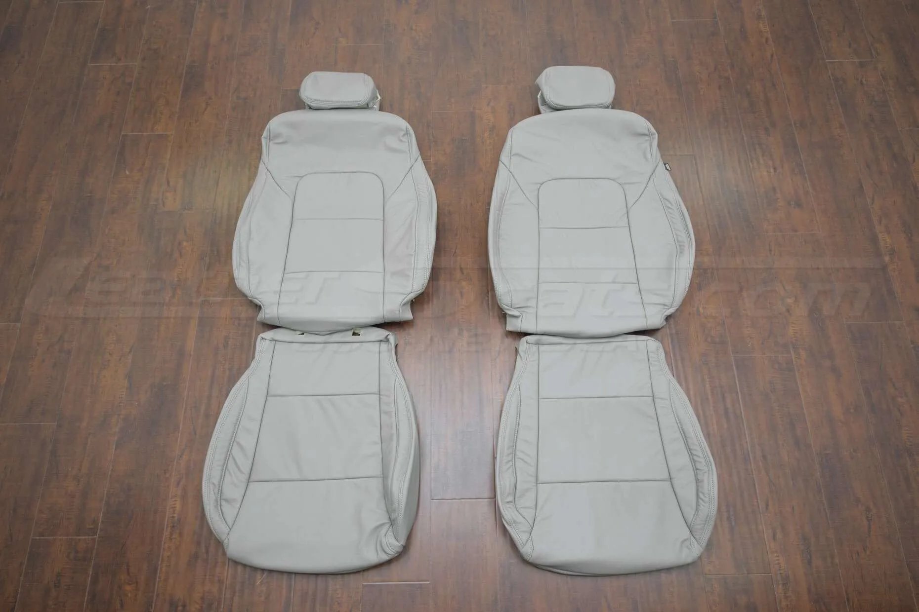 Honda Tucson Leather Seats - Ash - Front seats