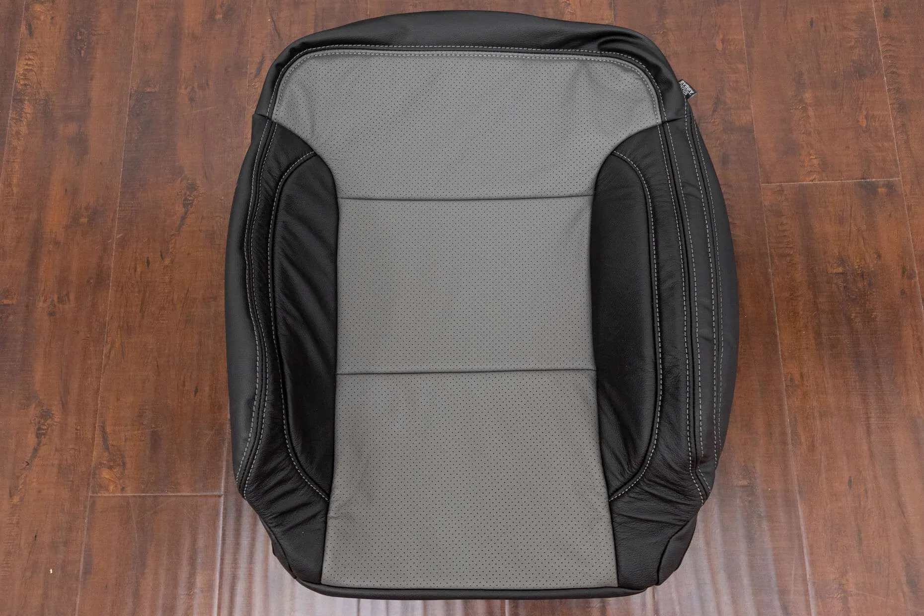 2014-2018 Chevrolet Silverado Leather Kit - Black & Light Grey - Backrest cushion