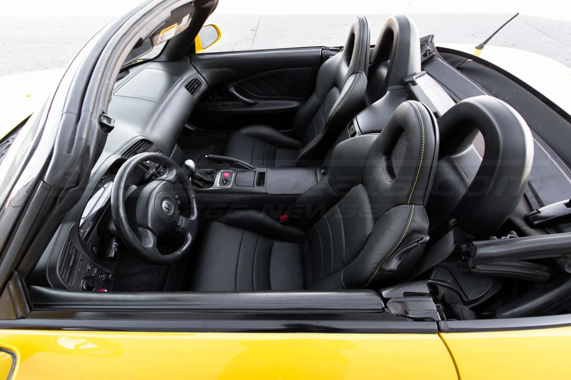 Honda S2000 Leather Upholster - Black - Full interior - overhead view