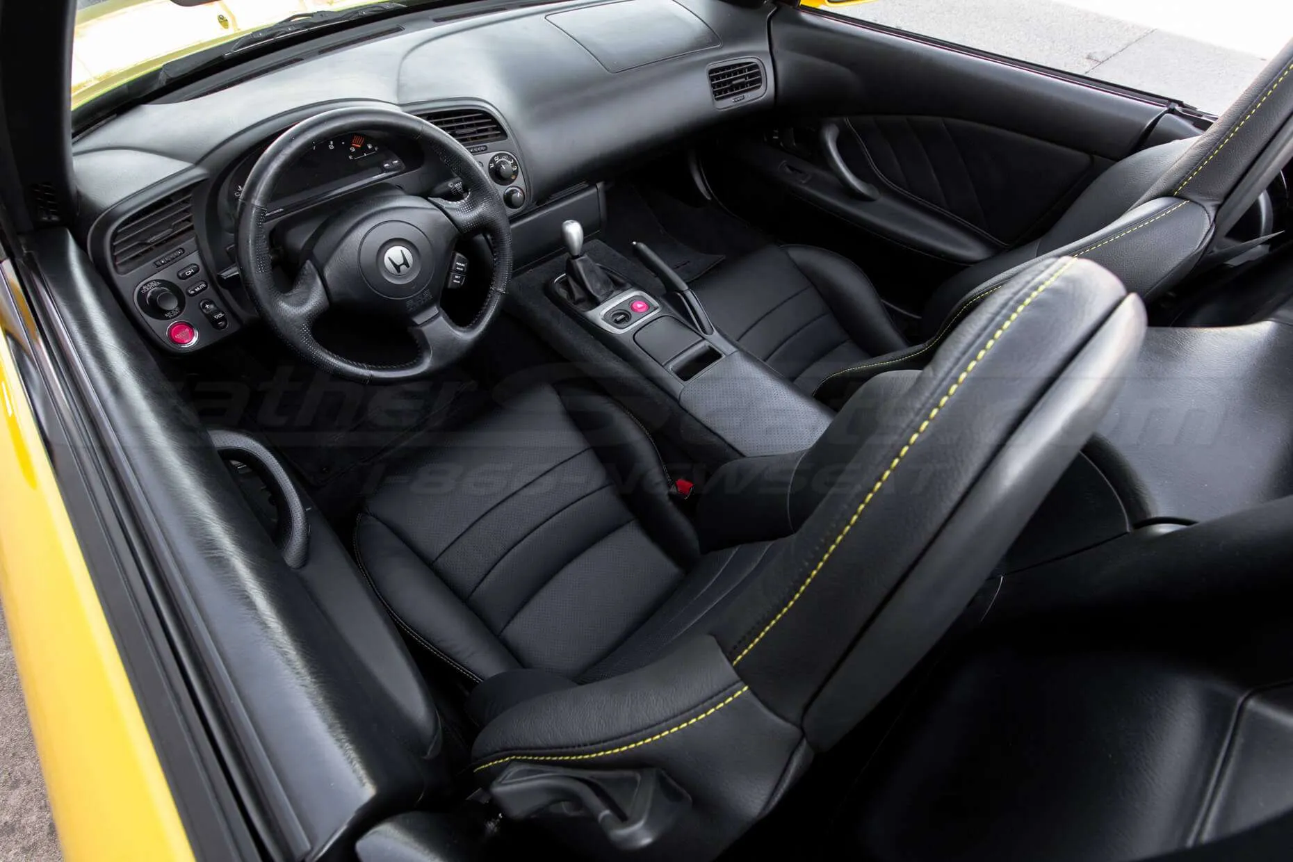 Honda S2000 Leather Upholster - Black - Overhead view of drivers seat