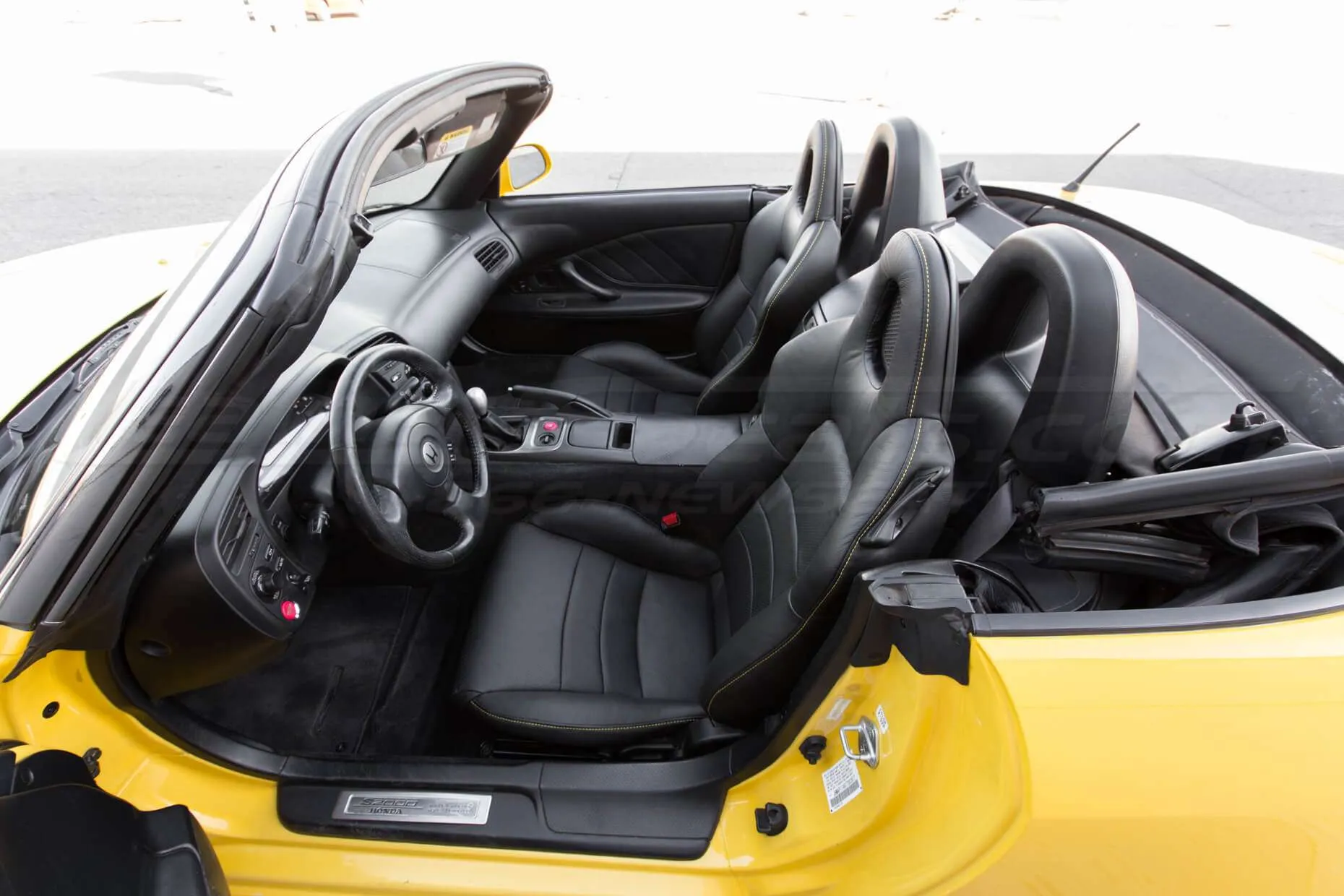 Honda S2000 Leather Upholster - Black - Full interior overhead view 2
