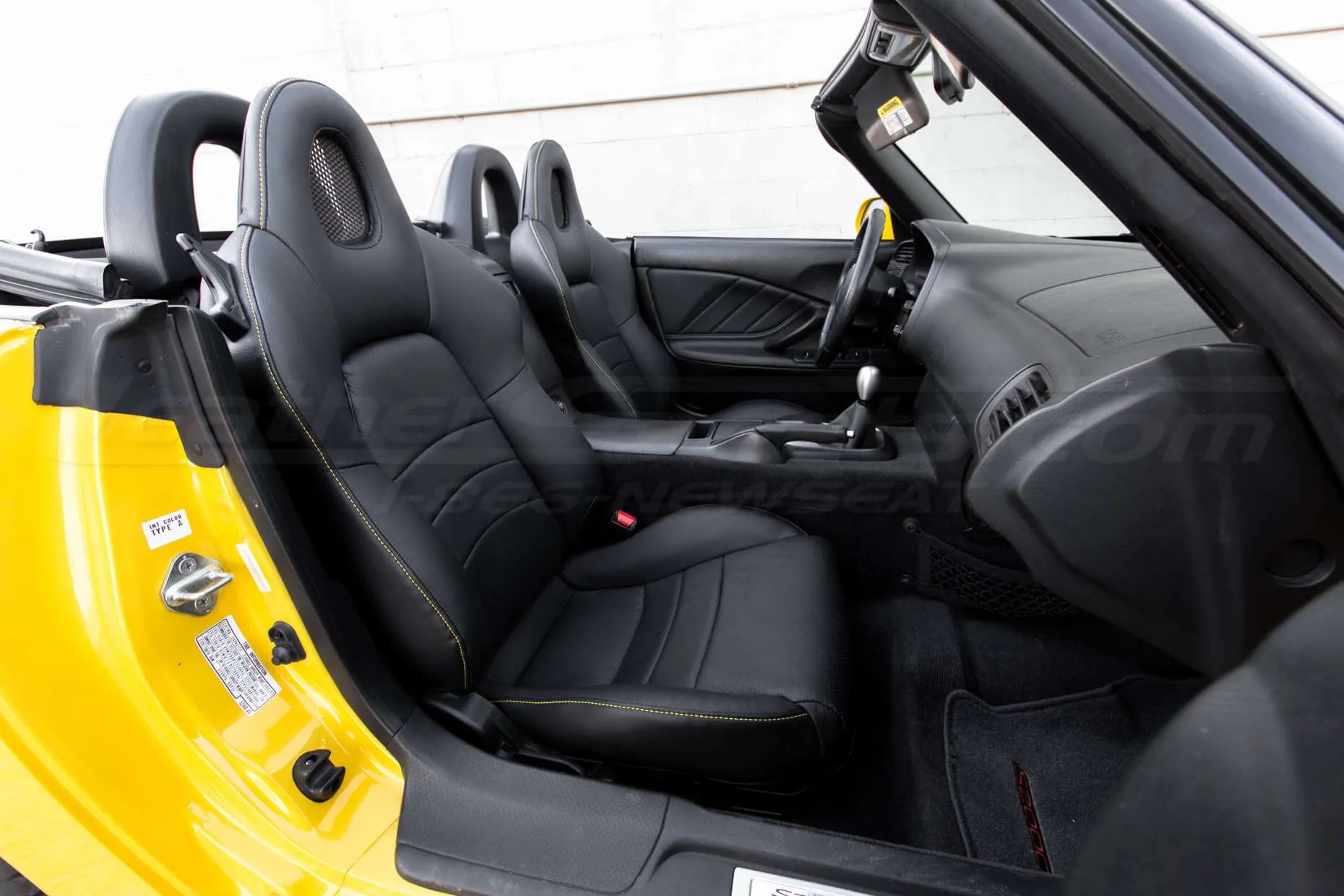 Honda S2000 Leather Upholster - Black - Front passenger side - wide angle