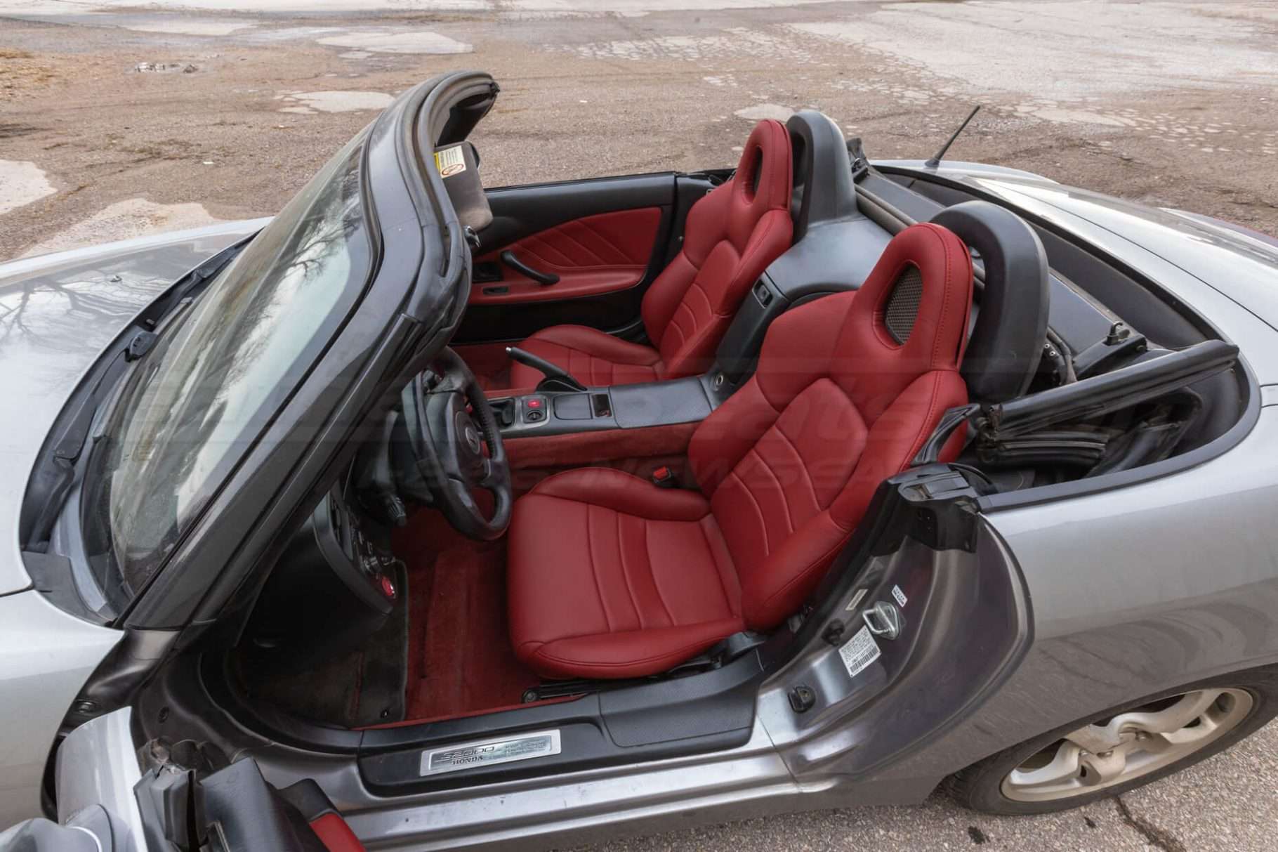 Honda S2000 install - Cardinal - Overhead