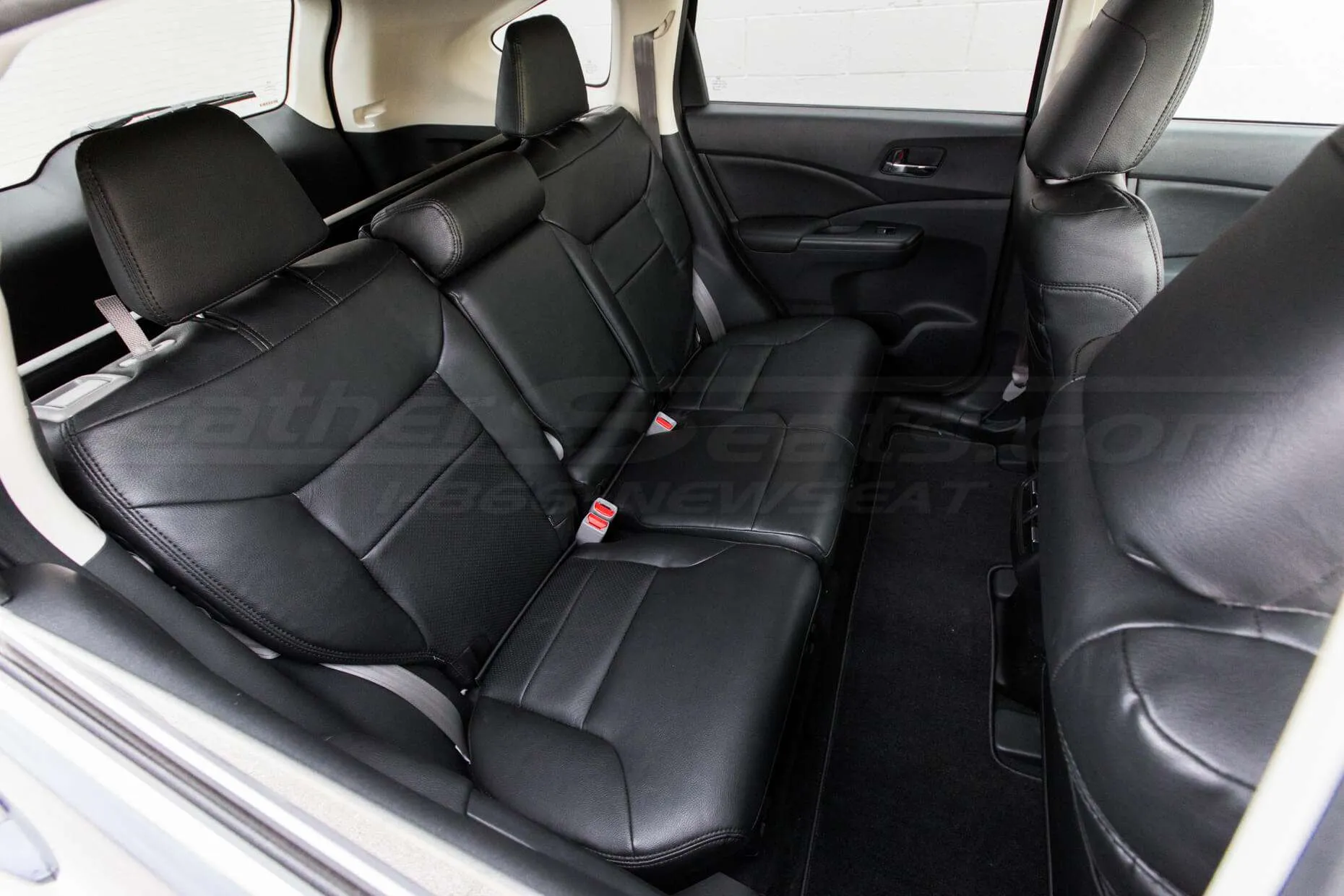 Honda CRV Leather Seat Kit - Black - Installed - Rear seats
