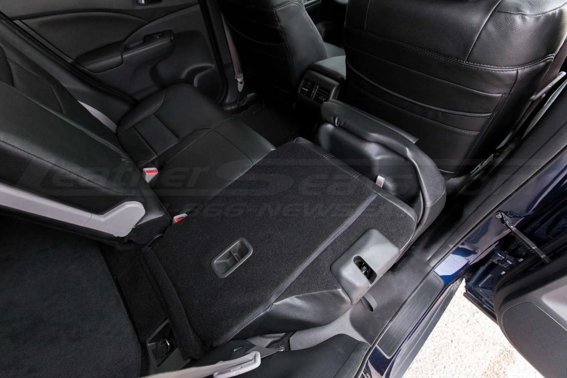 Honda CRV Leather Seat Kit - Black - Installed - Rear seat fold down