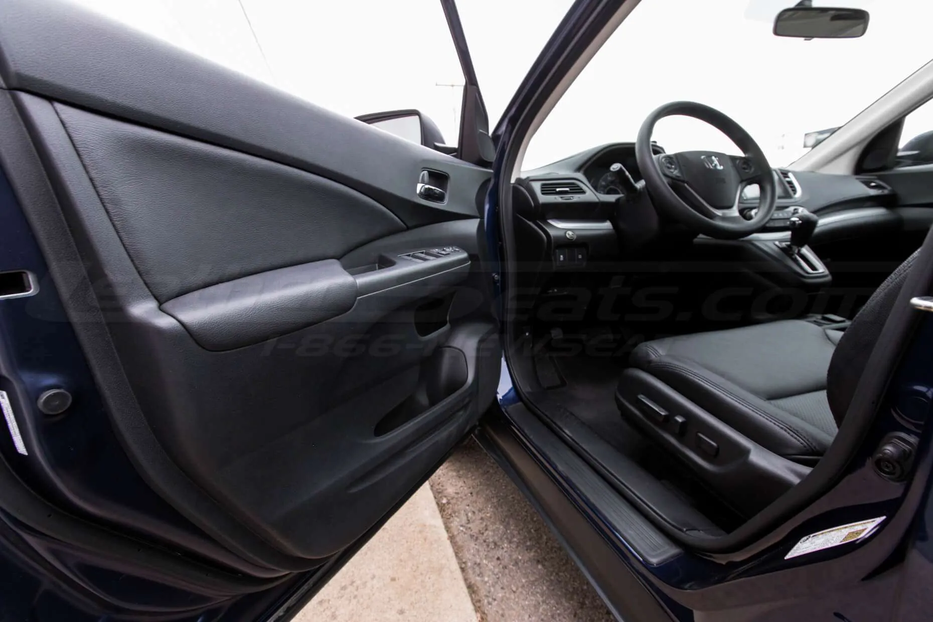 Honda CRV Leather Seat Kit - Black - Installed - Door insert and armrest