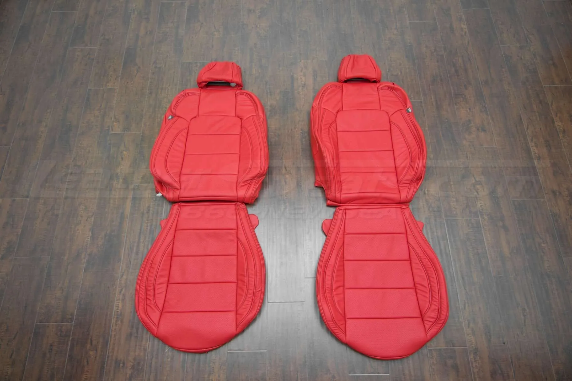 Ford Mustang Bright Red Upholstery Kit - Front seats