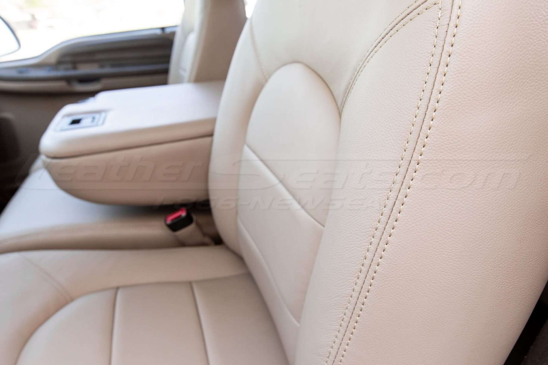 Ford Superduty Leather Seats - Nutmeg - Bolster stitching