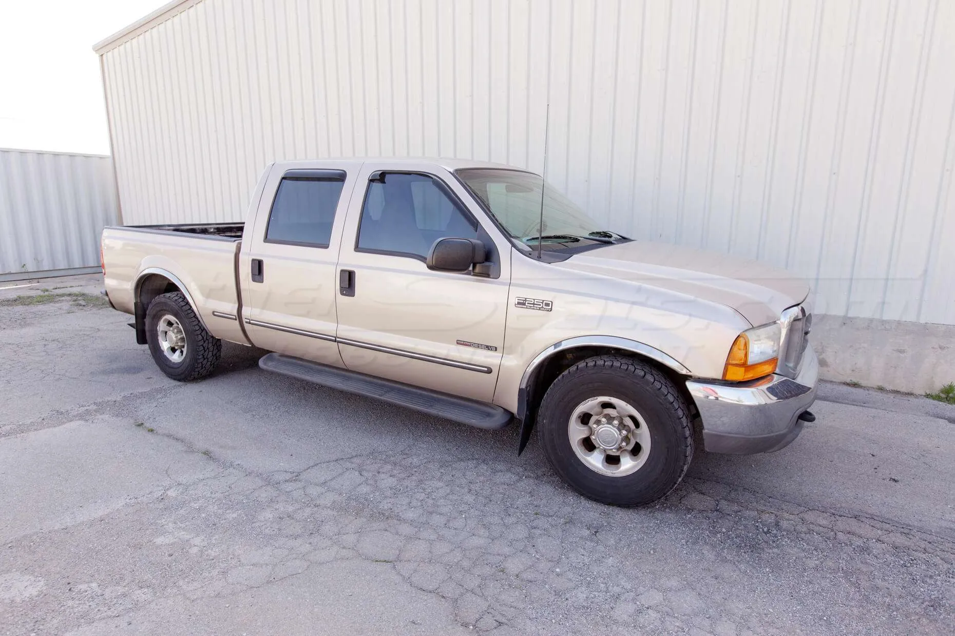 1999-2000 Ford Superduty Exterior