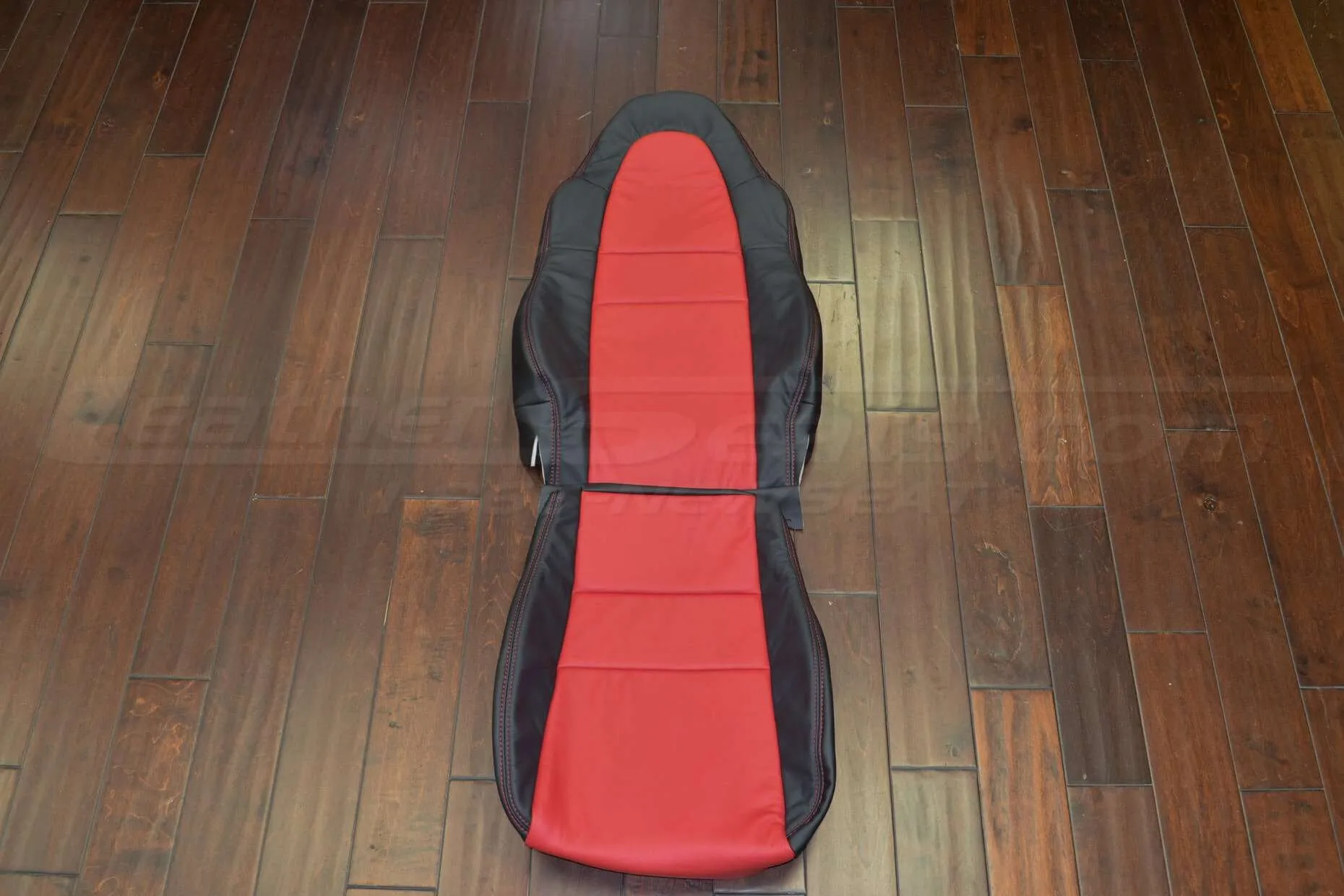 Toyota MR-2 leather seats - Black & Red - Single seat upholstery