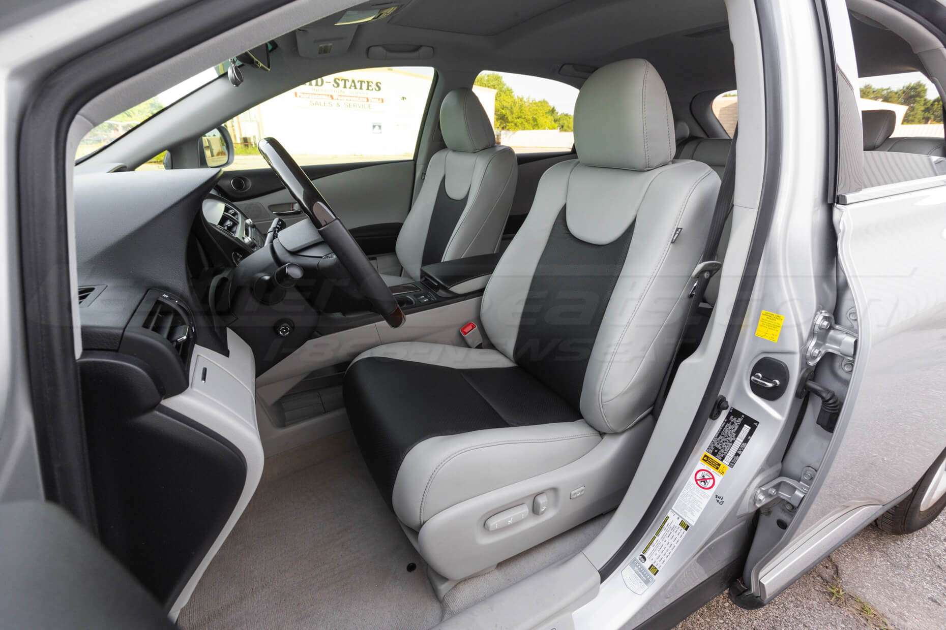 Lexus RX350 Leather Seats - Frost & Black - Front driver seat