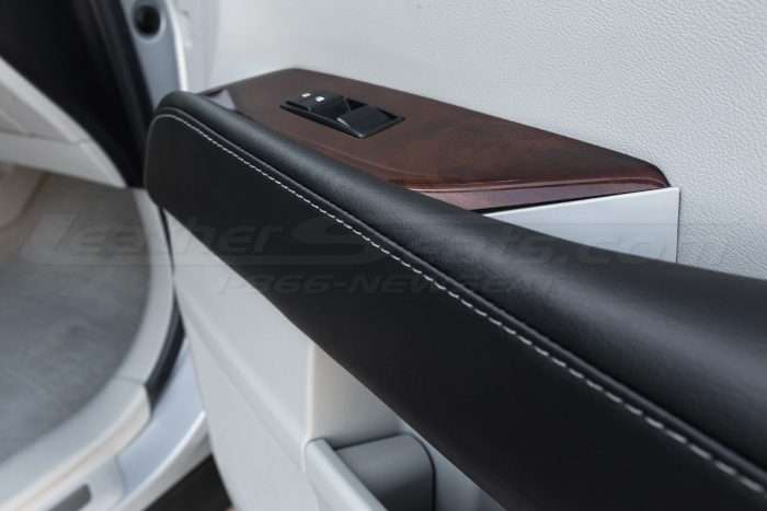 Lexus RX350 Leather Seats - Frost & Black - Door armrest stitching
