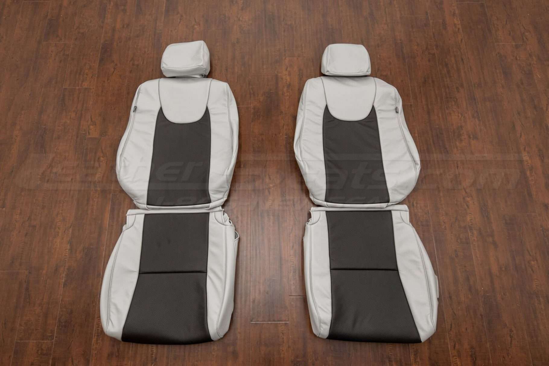 Lexus RX350 Leather Seats - Frost & Black - Front seat upholstery
