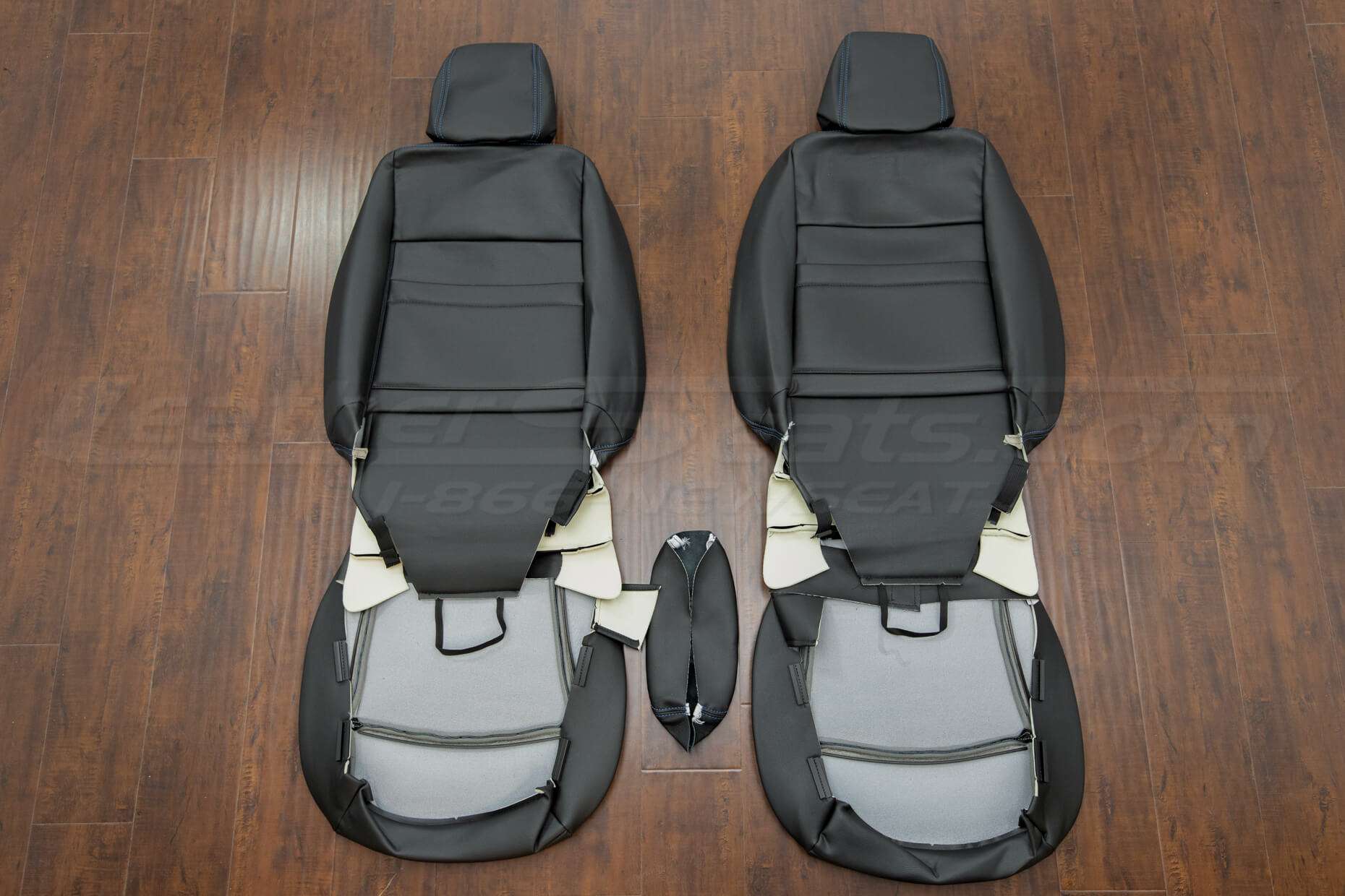 2013-2017 Nissan Leaf Upholstery Kit - Black - Back of front seats