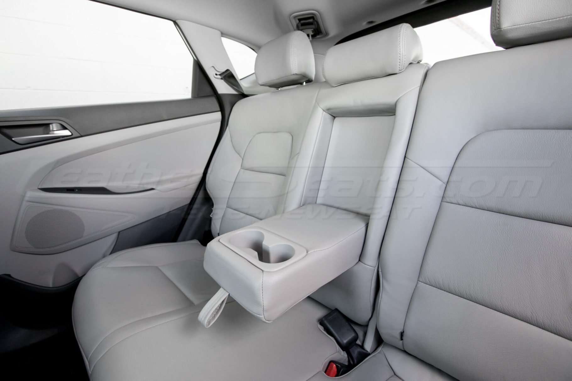 Honda Tucson Installed Leather Seats - Ash - Rear seats with armrest down