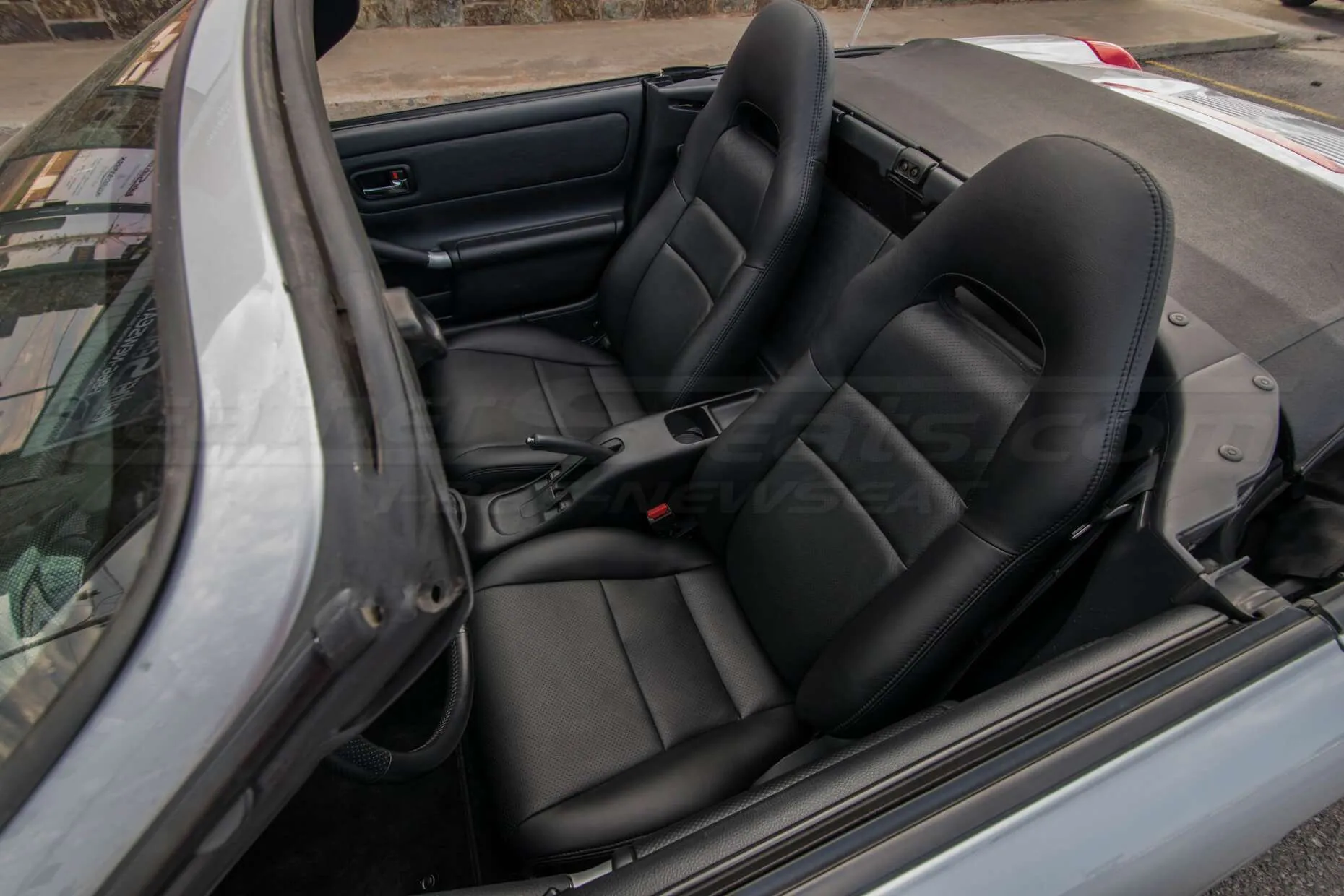 Toyota MR2 leather upholstery - black