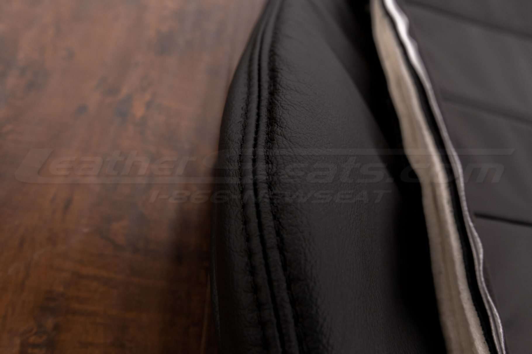 Mazda RX-7 Upholstery kit - Black - Side double-stitching