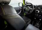 Jeep Wrangler Installed Leather Seats - Black & Piazza Green - Front backrest double-stitching