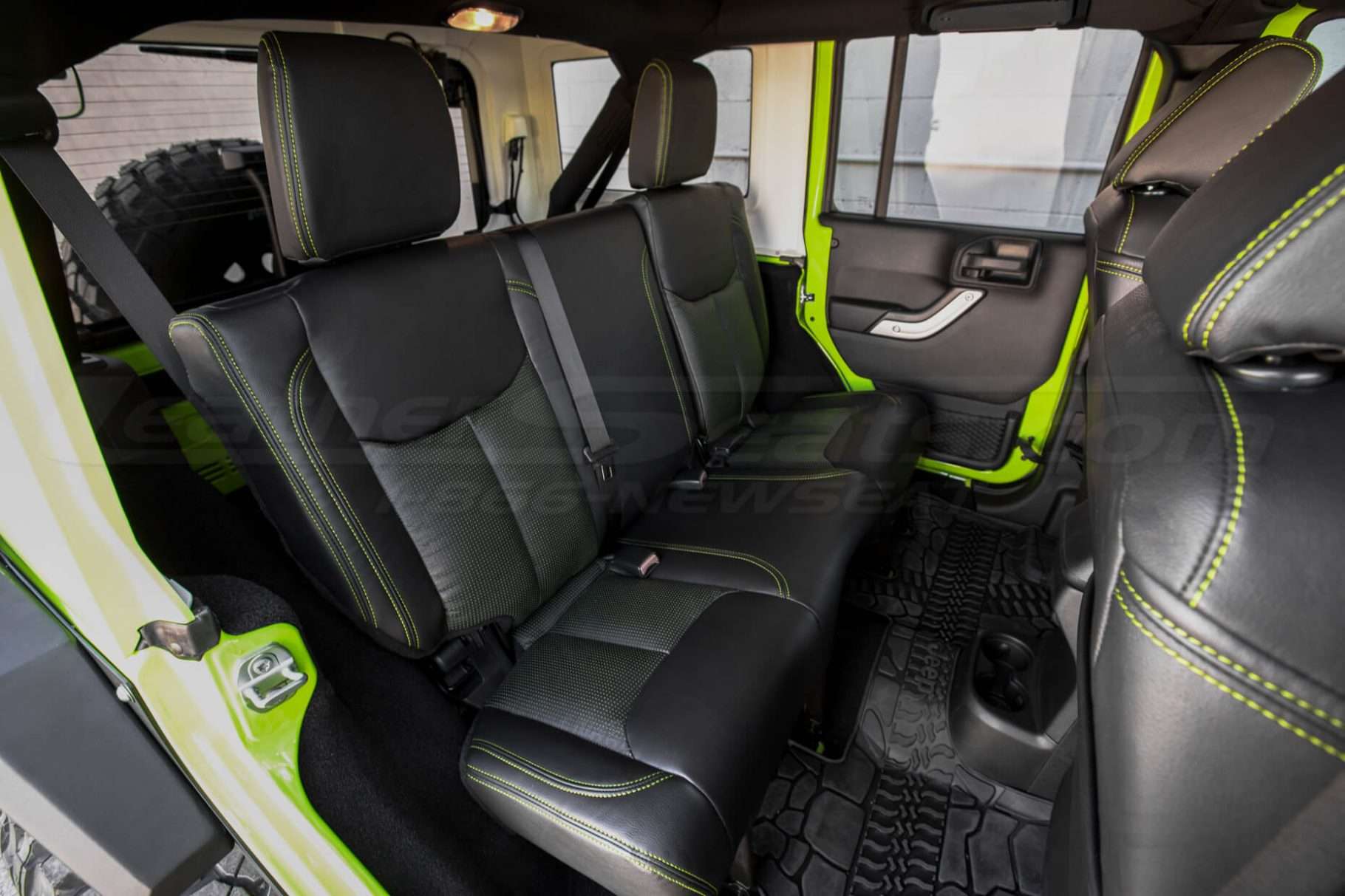 2013-2018 Jeep Wrangler install - Black & Piazza Green