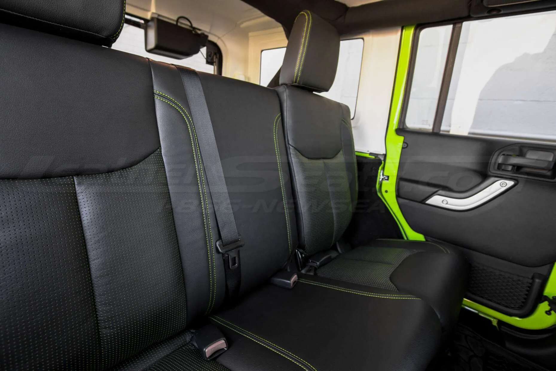 Jeep Wrangler Installed Leather Seats - Black & Piazza Green - Rear seat piazza perforation