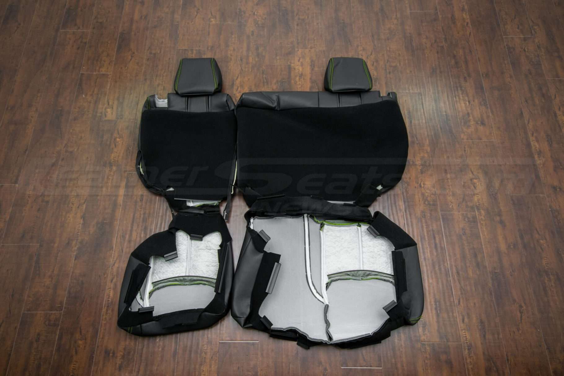 Jeep Wrangler Leather Seats - Black & Piazza Green - Back of rear seats