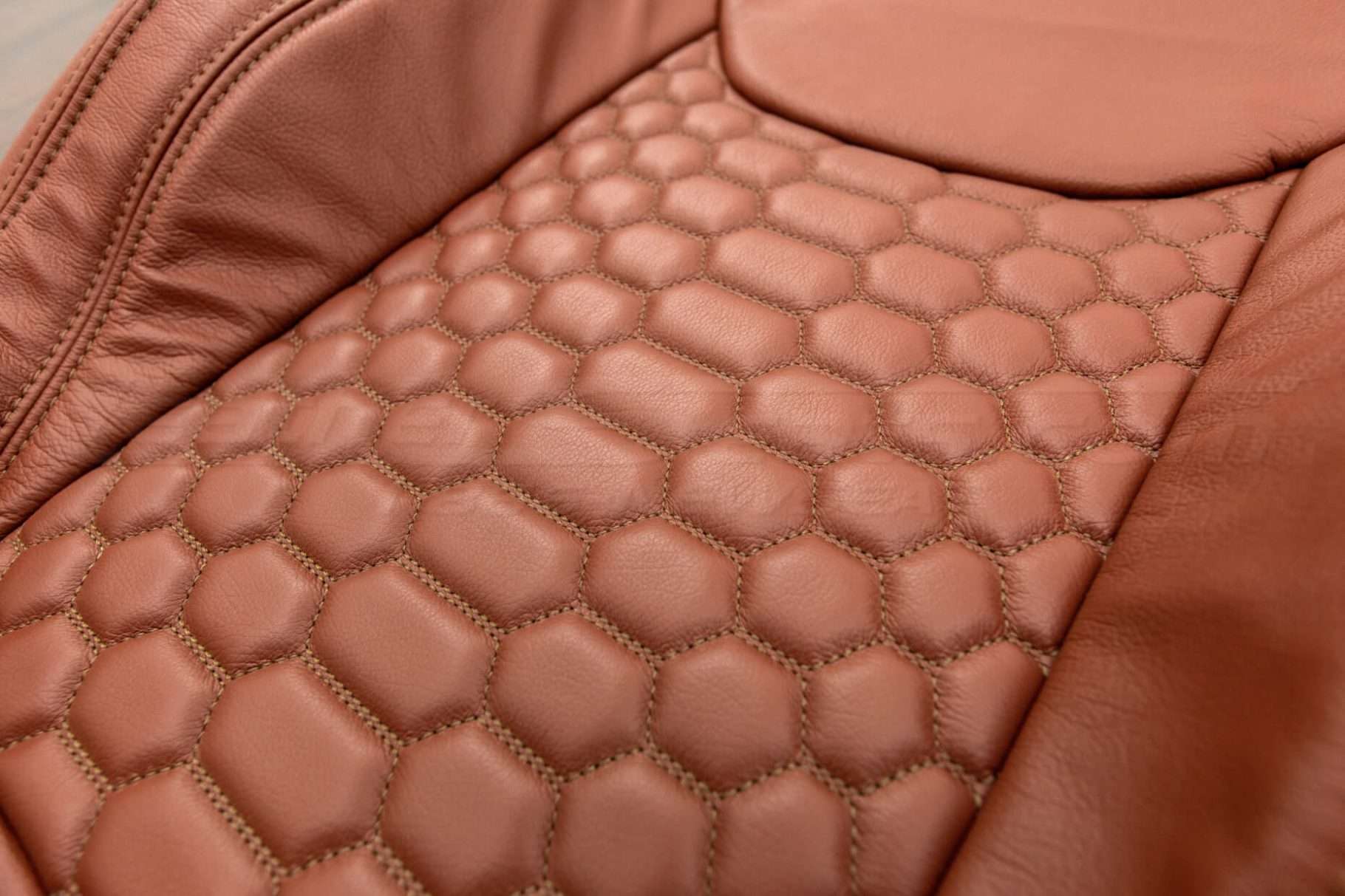 Jeep Wrangler Reticulated Upholstery Kit - Mitt Brown - Reticulated Hex insert