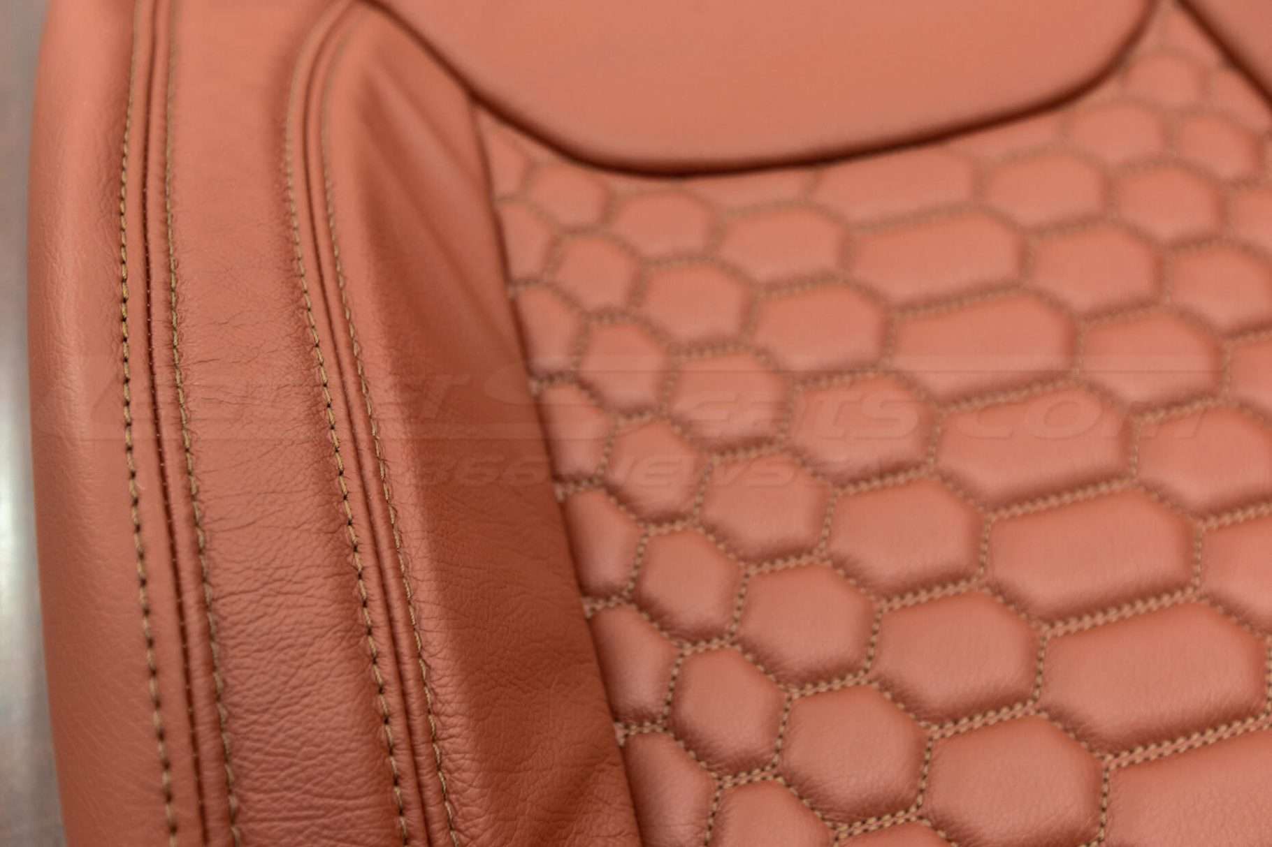 Jeep Wrangler Reticulated Upholstery Kit - Mitt Brown - Reticulated Hex insert with side-stitching