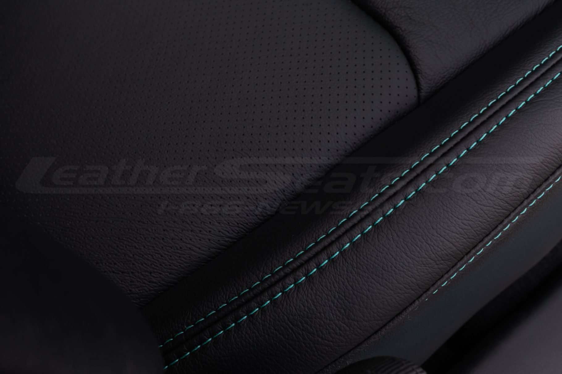Jeep Wrangler JL Upholstery Kit - Black - Installed - Turquoise double-stitching