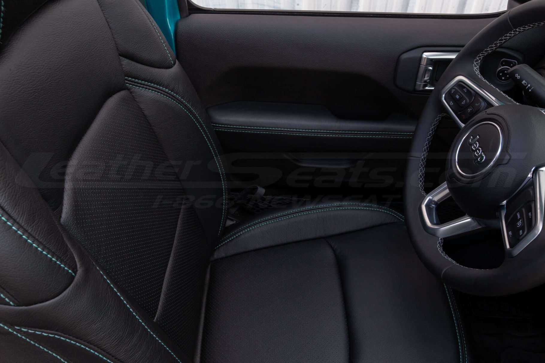 Jeep Wrangler JL Upholstery Kit - Black - Installed - Door armrest and backrest perforation