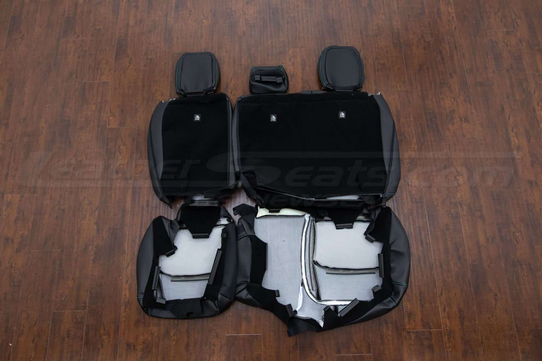 Jeep Wrangler JL Upholstery Kit - Black - Back of rear seats