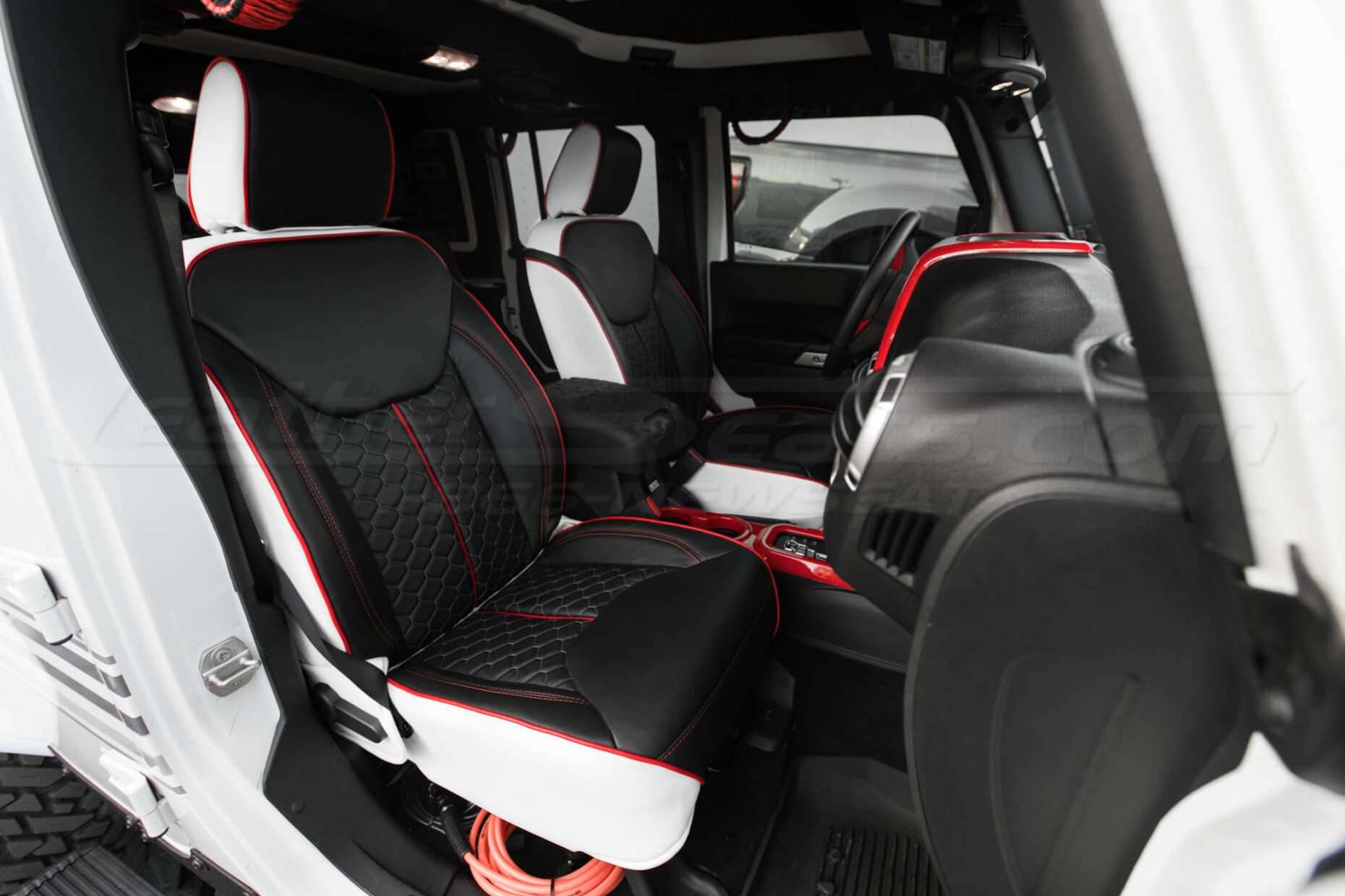 【COLOR iN ID】crack leather jk Land Rover Color Matched Leather Dye and Crack Filler