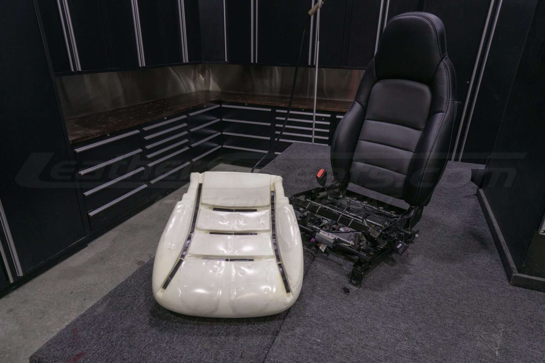 Liquicell Gel Pads on seat cushion next to full seat