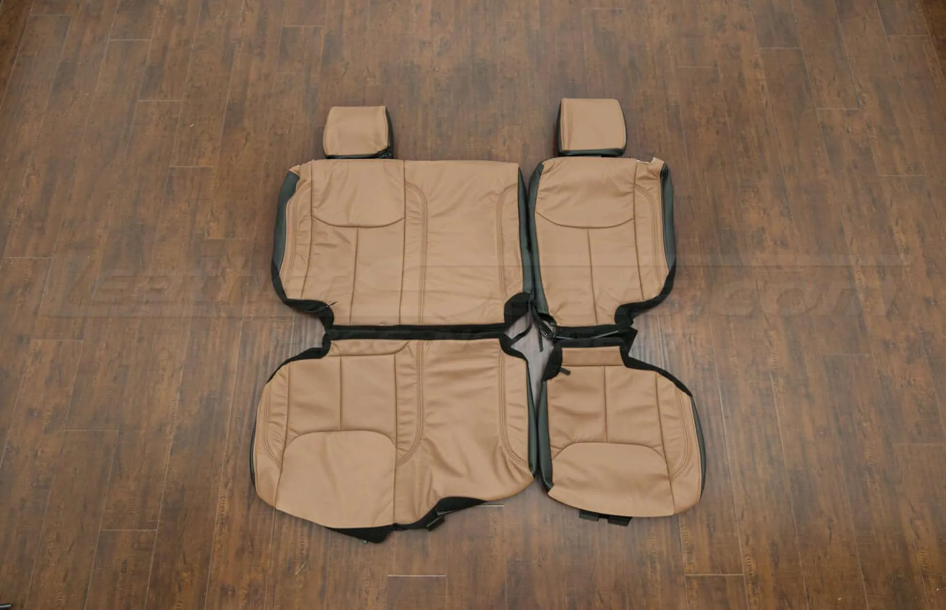 Jeep Wrangler leather kit - Black/Teak - Rear seat upholstery