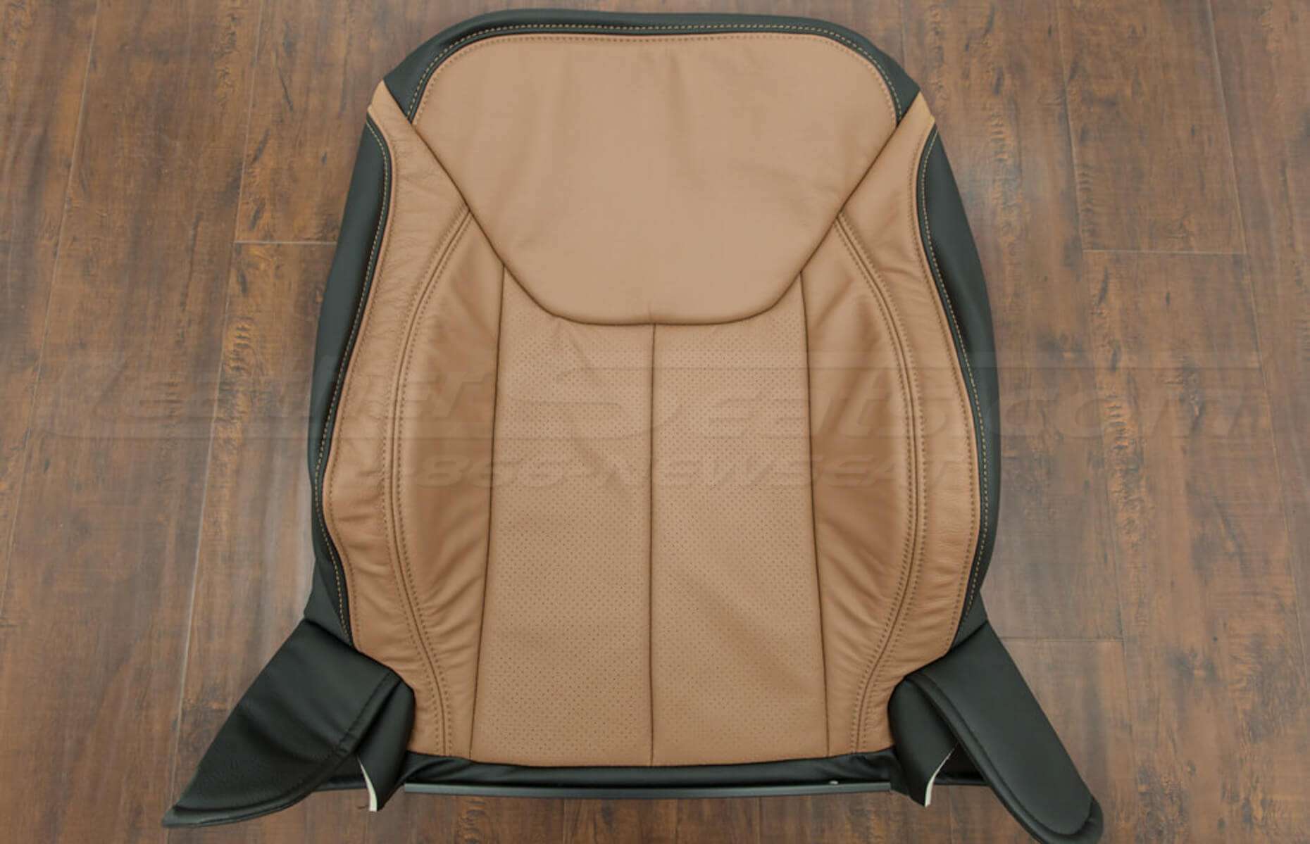 Jeep Wrangler leather kit - Black/Teak - Front backrest upholstery