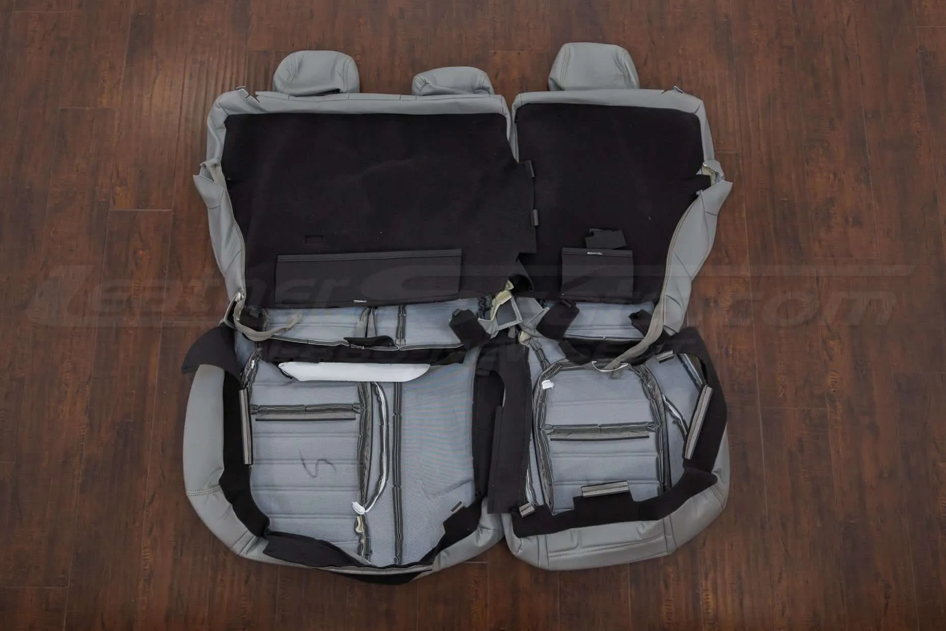 Honda CRV Leather Kit - Ash - Back view of rear seats