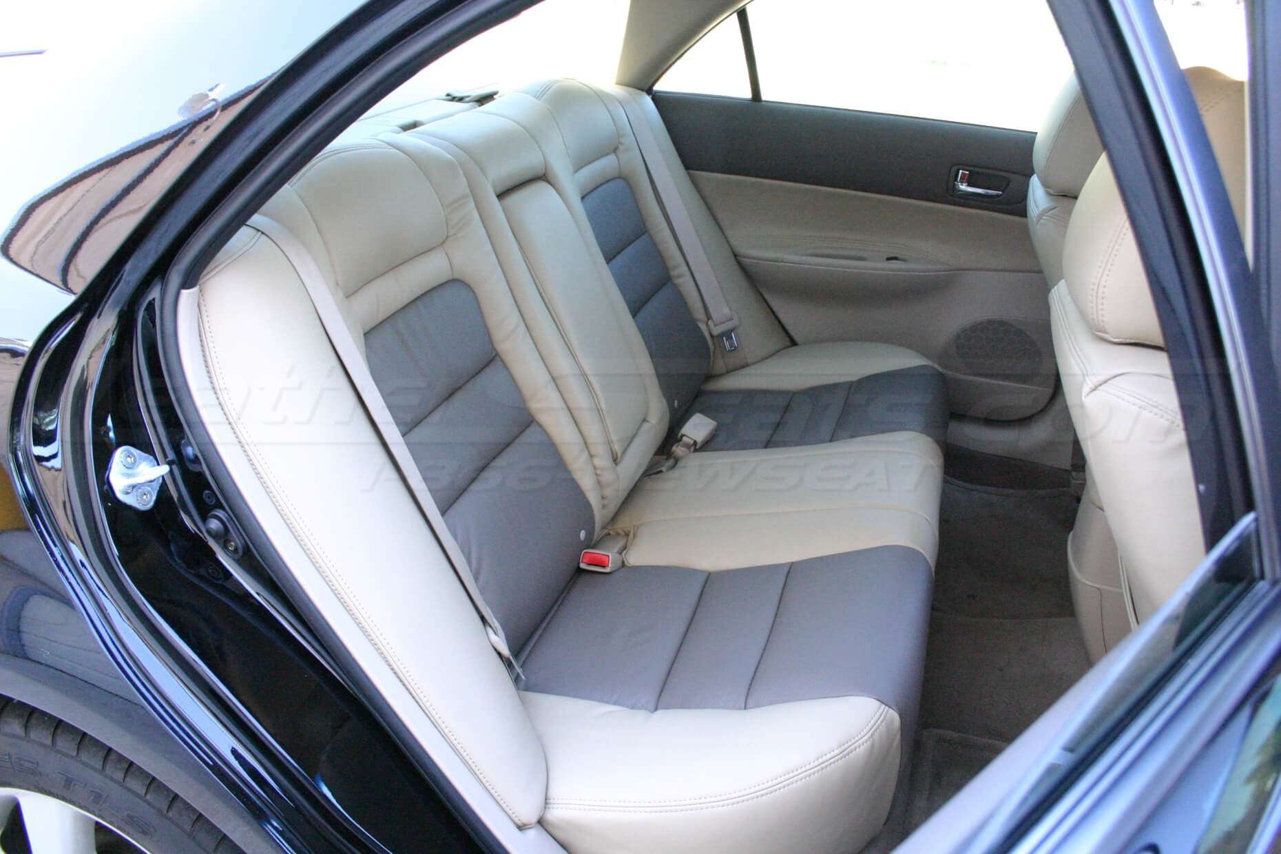 Mazda 6 Leather Seats - Rear interior