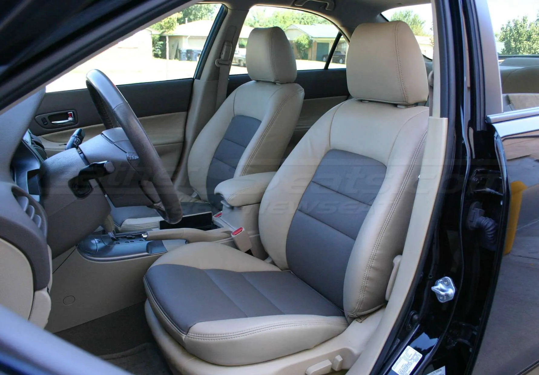 Mazda 6 Leather Seats - Front interior