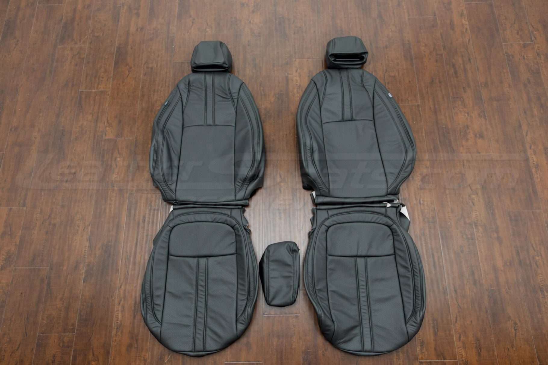 16-21 Honda Civic LX Upholstery Kit - Dark Graphite - Front seats with console