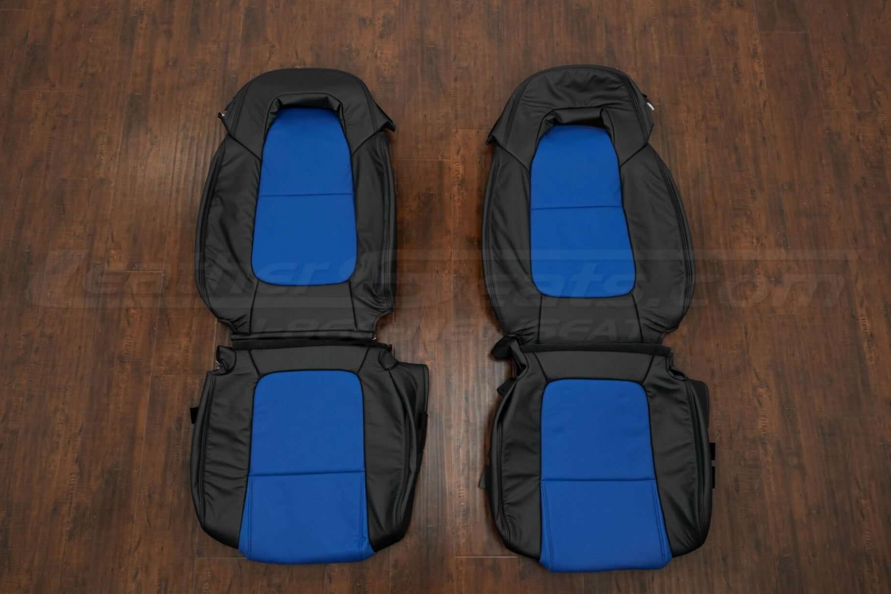 Chevrolet SSR Upholstery Kit - Black & Cobalt - Front seats