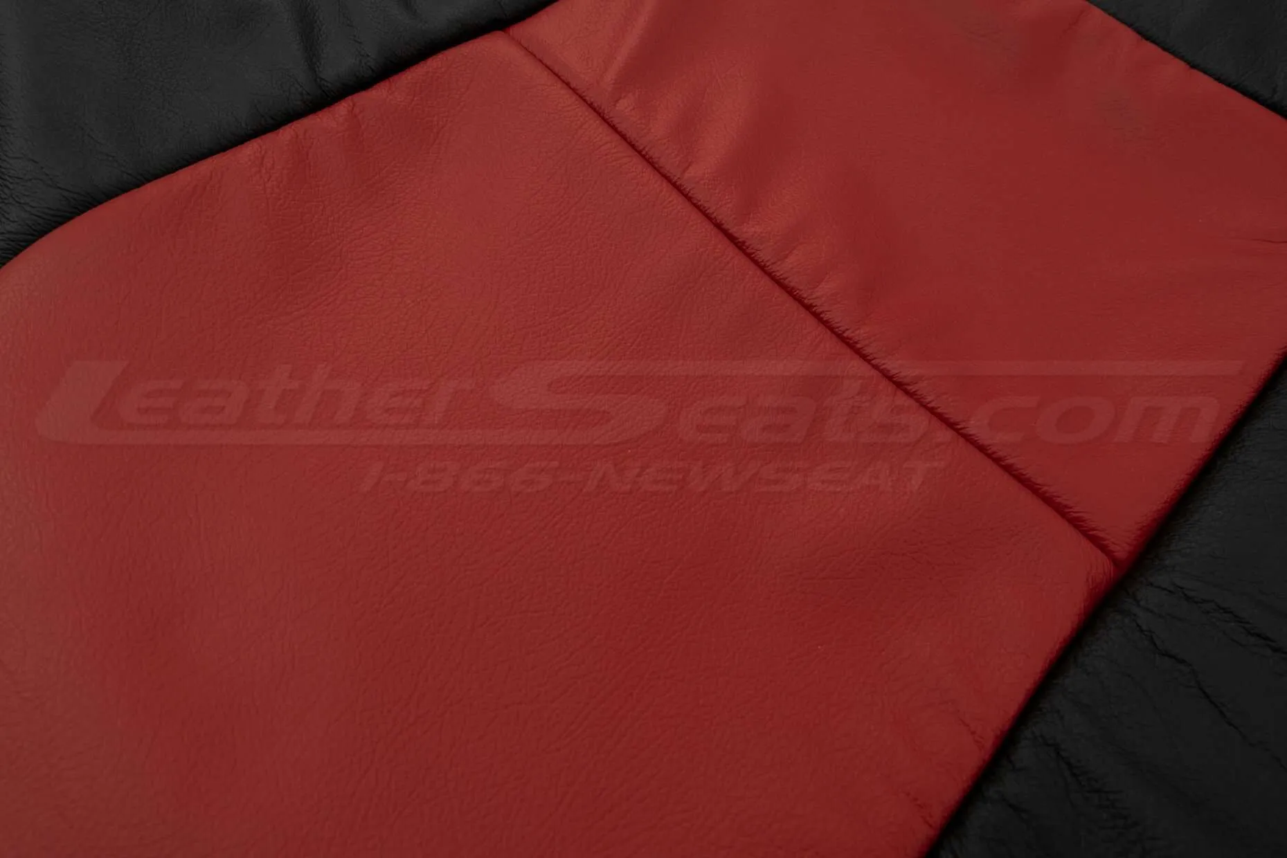 Pontiac G8 Leather Kit - Black & Red - Backrest insert close-up