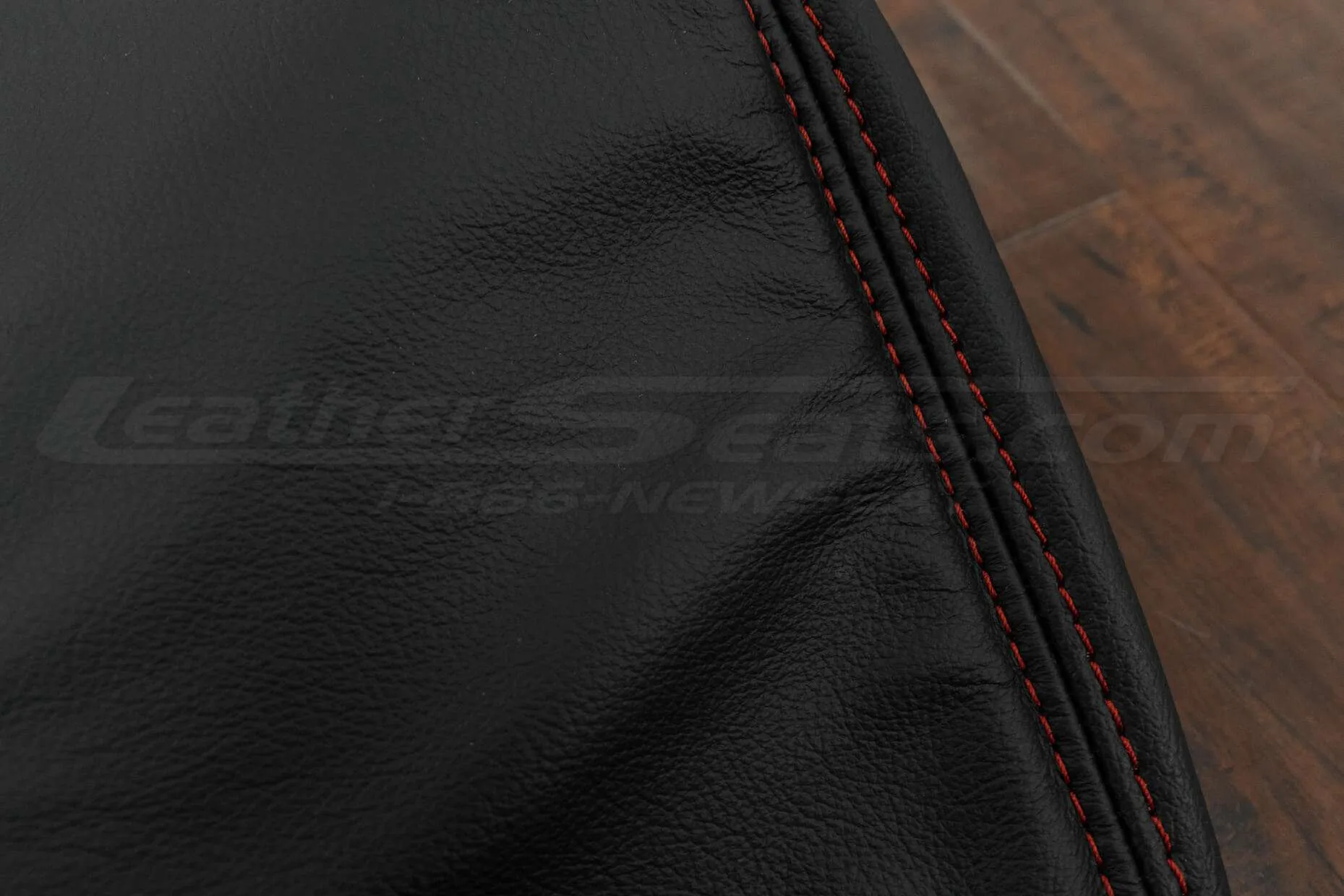 Chevrolet Corvette Leather Kit - Black - Close-up of double-stitching