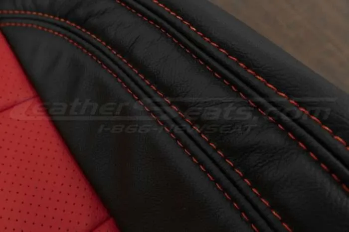 07-10 Jeep Wrangler Upholstery Kit - Black / Bright Red - Side double-stitching