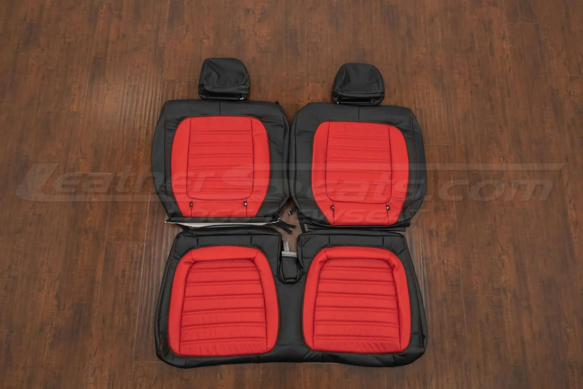 Volkswagen Beetle Leather Kit - Rear seat upholstery - Black & Bright Red