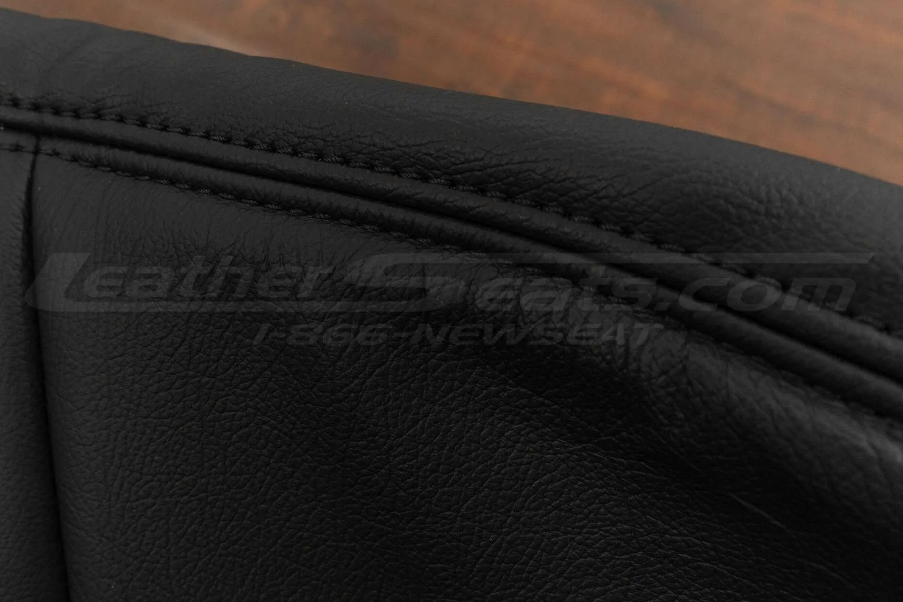 Black double-stitching on backrest
