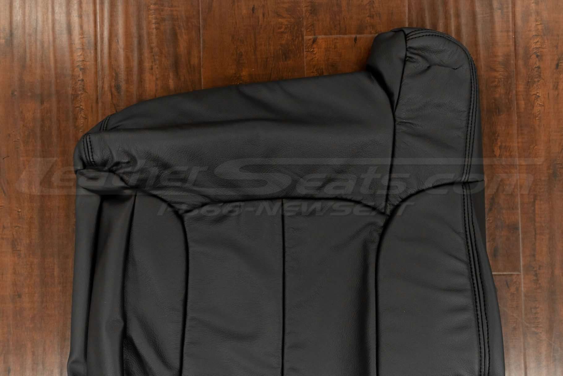 Upper section of front backrest